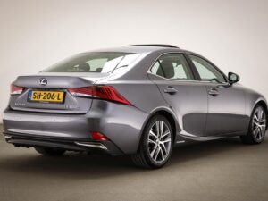 Lexus IS SH-206-L financial lease – Leaseprijzen.nl – afbeelding 2