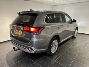 Mitsubishi Outlander ZH-219-F financial lease – Leaseprijzen.nl – afbeelding 2