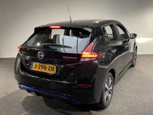 Nissan Leaf J-298-ZH financial lease – Leaseprijzen.nl – afbeelding 2