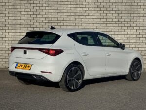 SEAT Leon JZV-58-N financial lease – Leaseprijzen.nl – afbeelding 2
