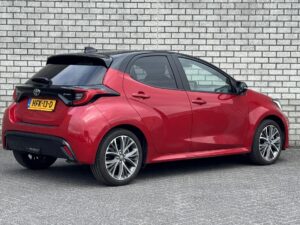 Toyota Yaris HFK-13-D financial lease – Leaseprijzen.nl – afbeelding 2