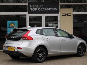Volvo V40 H-426-PH financial lease – Leaseprijzen.nl – afbeelding 2