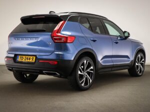 Volvo XC40 TD-244-X financial lease – Leaseprijzen.nl – afbeelding 2