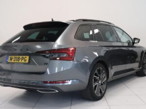 Skoda Superb N-318-PG financial lease – Leaseprijzen.nl – afbeelding 2