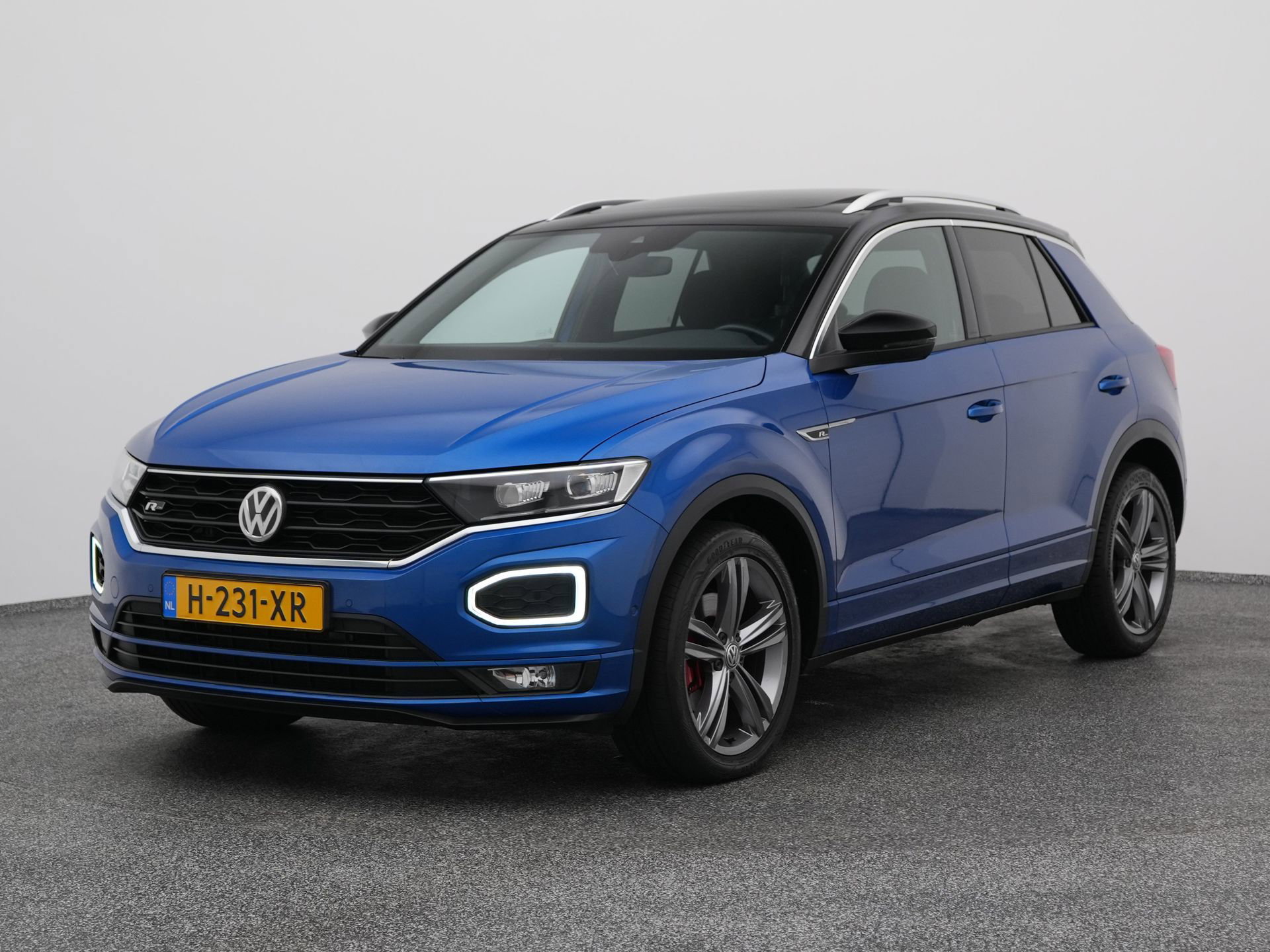 Volkswagen T-Roc H-231-XR financial lease – Leaseprijzen.nl – afbeelding 1 Volkswagen T-Roc H-231-XR financial lease – Leaseprijzen.nl – afbeelding 1