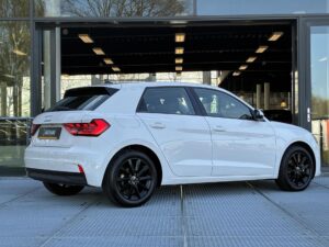 Audi A1 Sportback KDP-26-L financial lease – Leaseprijzen.nl – afbeelding 2
