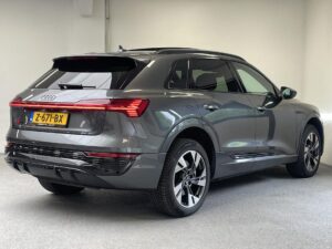 Audi Q8 e-tron Z-671-BX financial lease – Leaseprijzen.nl – afbeelding 2