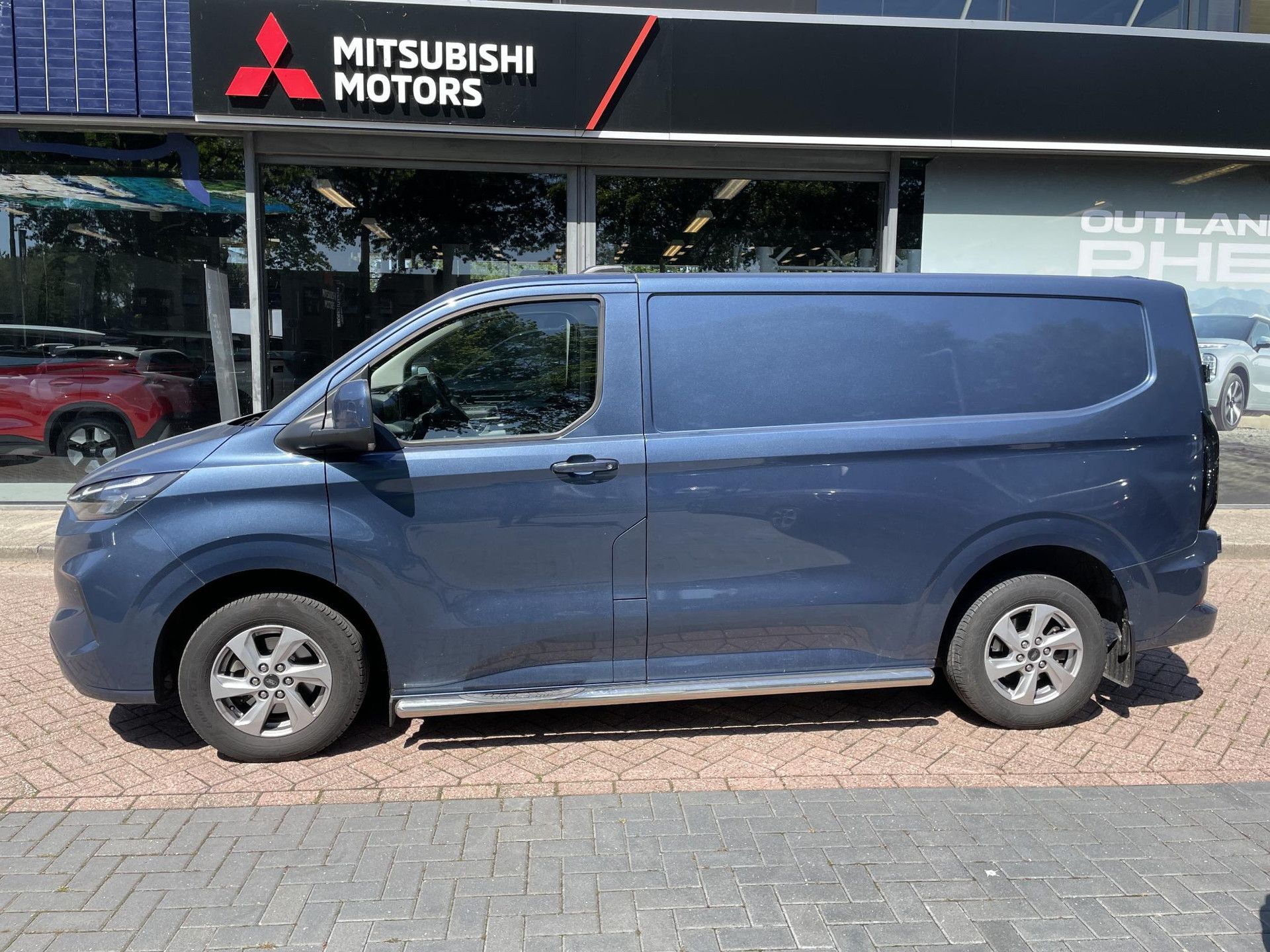 Ford TransitCustom V-40-FRG financial lease – Leaseprijzen.nl – afbeelding 2