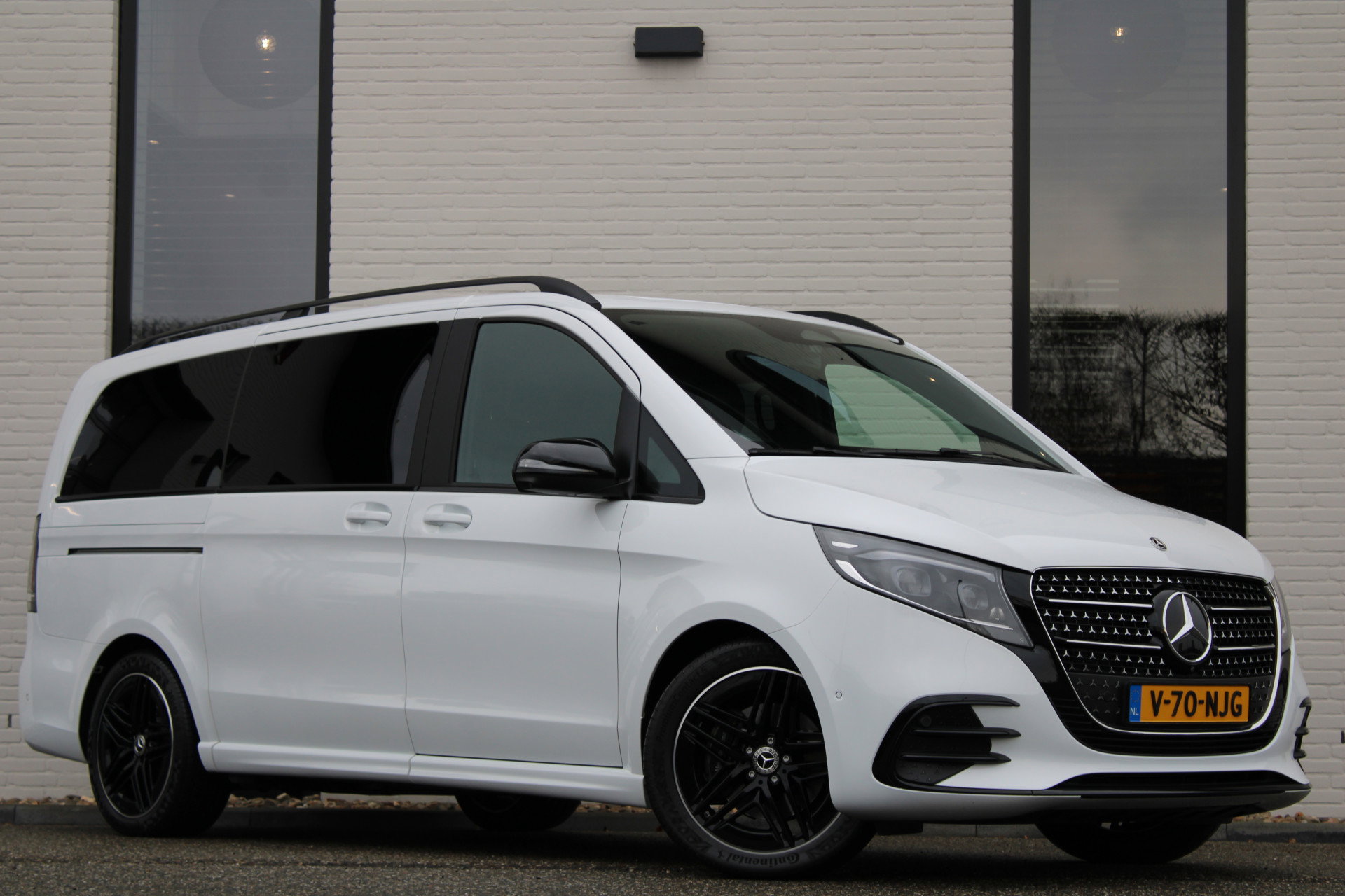 Mercedes-Benz V-Klasse V-70-NJG financial lease – Leaseprijzen.nl – afbeelding 1 Mercedes-Benz V-Klasse V-70-NJG financial lease – Leaseprijzen.nl – afbeelding 1