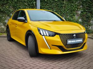 Peugeot E-208  financial lease – Leaseprijzen.nl – afbeelding 1