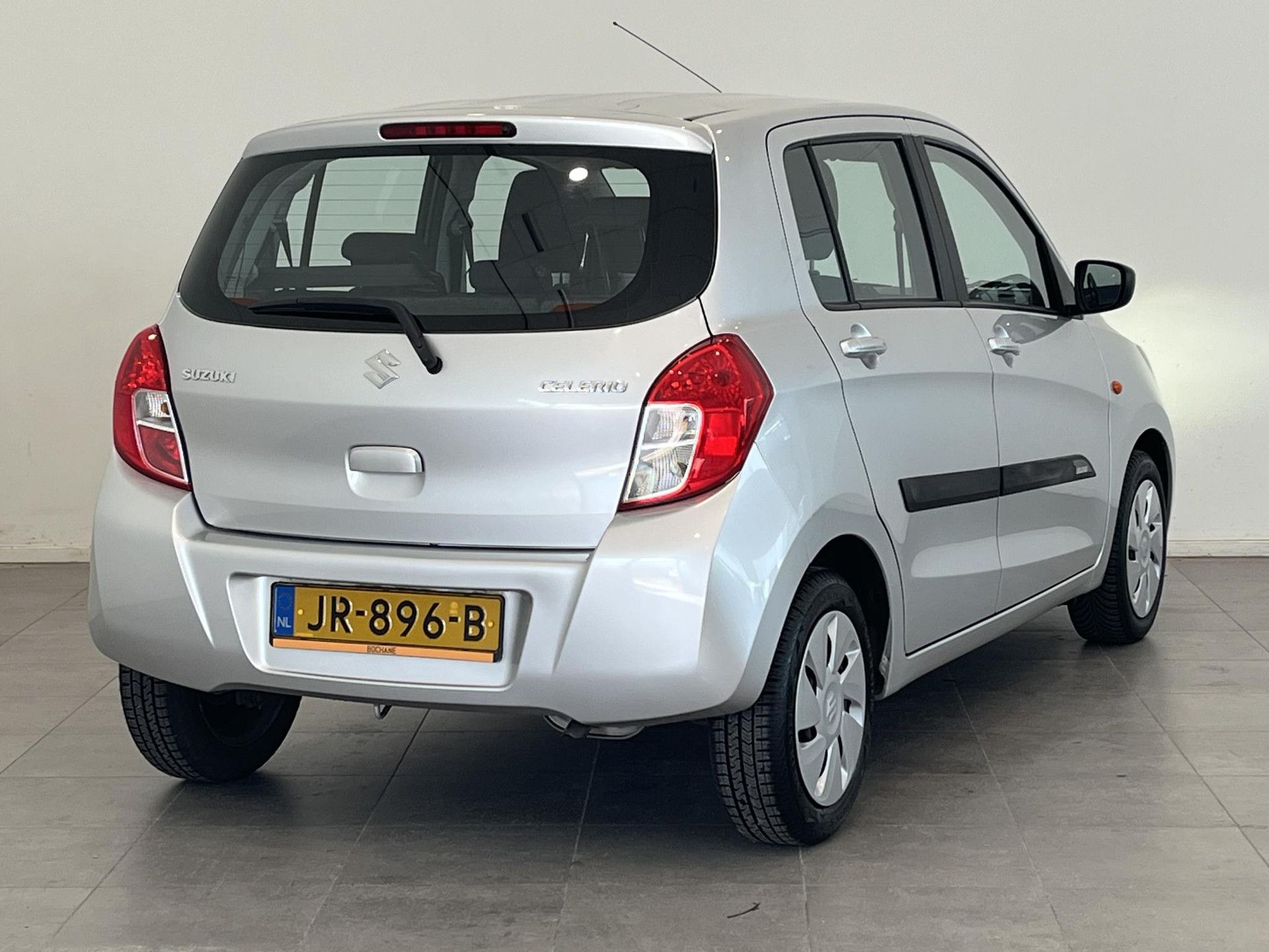 Suzuki Celerio JR-896-B financial lease – Leaseprijzen.nl – afbeelding 2