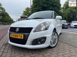 Suzuki Swift 5-KNN-16 financial lease – Leaseprijzen.nl – afbeelding 1