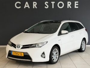 Toyota Sports Touring Auris  financial lease – Leaseprijzen.nl – afbeelding 1