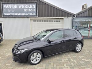 Volkswagen Golf  financial lease – Leaseprijzen.nl – afbeelding 1