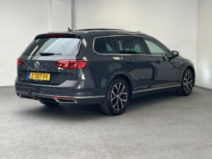 Volkswagen Passat Z-387-FR financial lease – Leaseprijzen.nl – afbeelding 2
