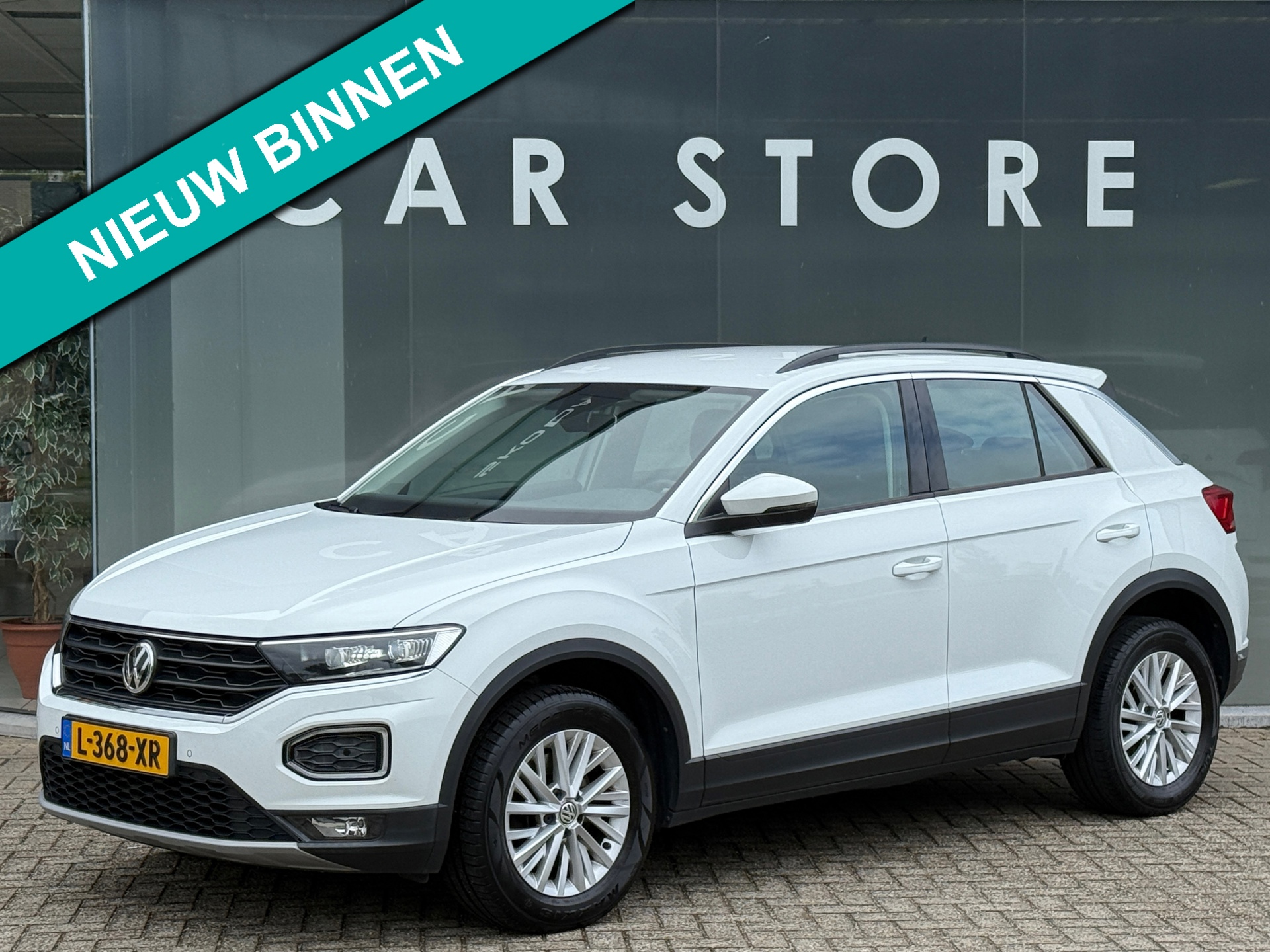 Volkswagen T-Roc L368XR financial lease – Leaseprijzen.nl – afbeelding 1