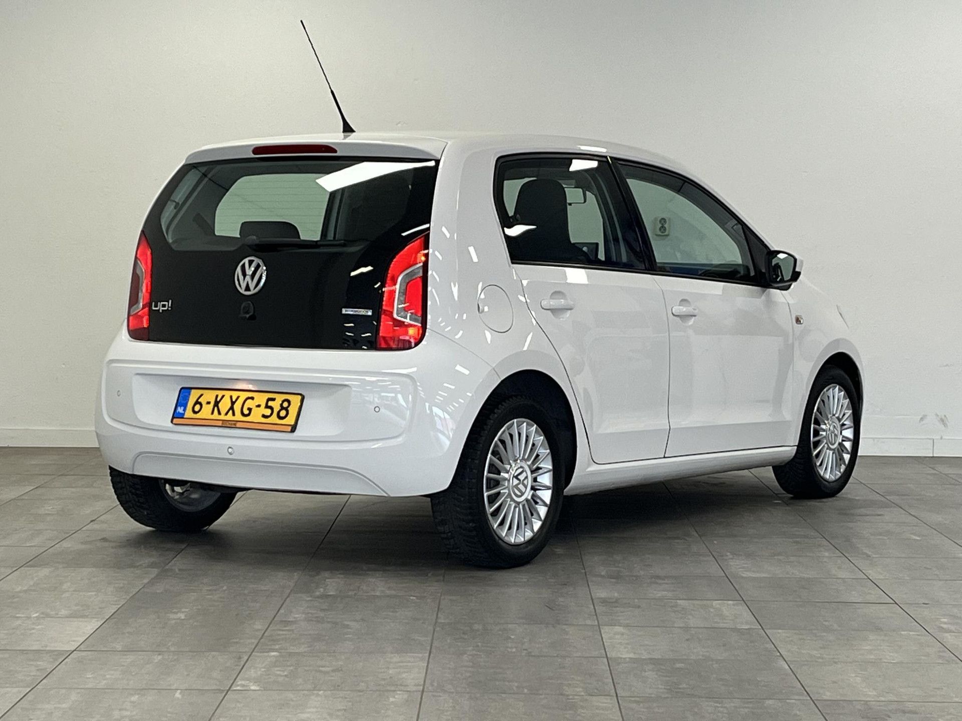 Volkswagen up! 6-KXG-58 financial lease – Leaseprijzen.nl – afbeelding 2