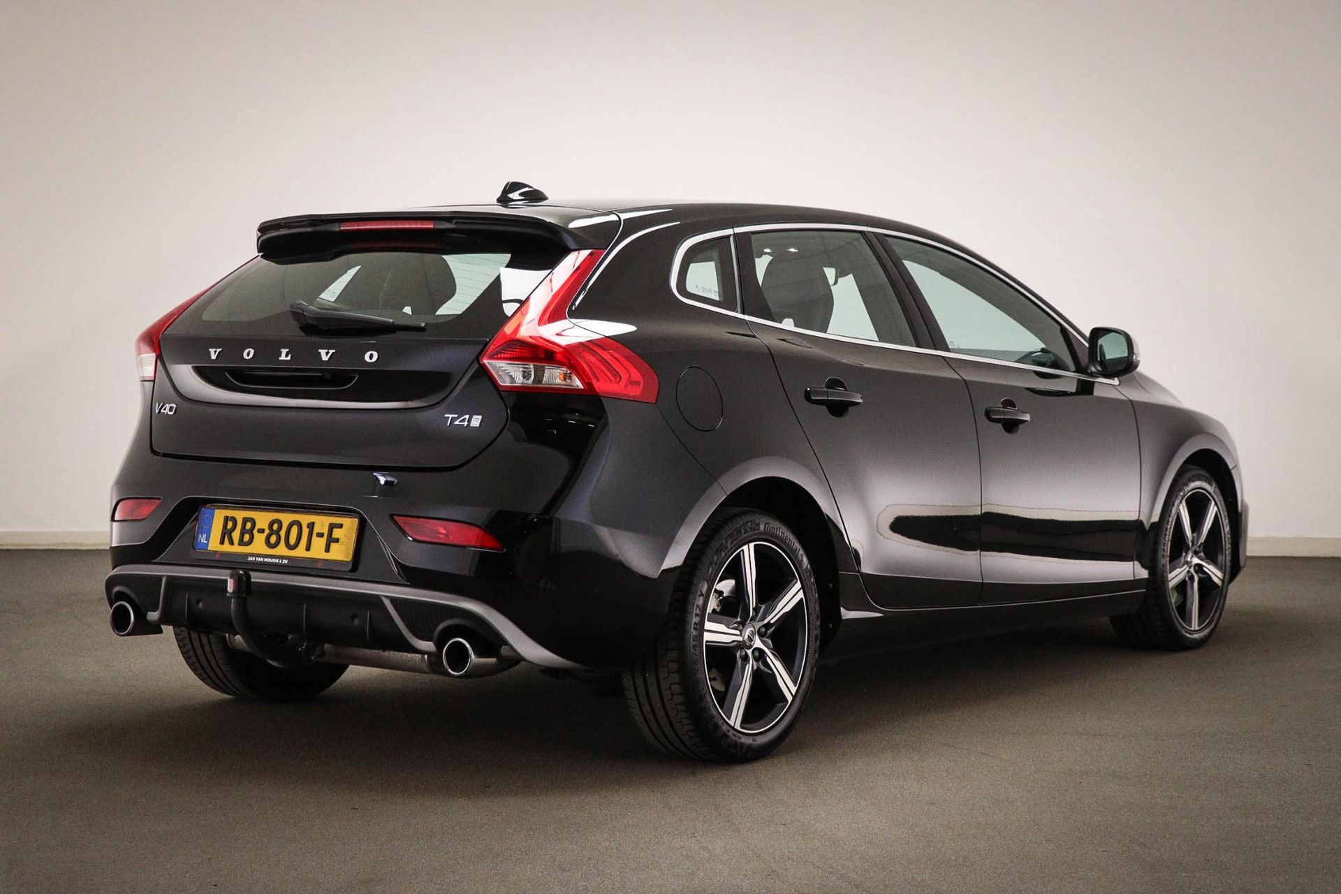 Volvo V40 RB-801-F financial lease – Leaseprijzen.nl – afbeelding 2