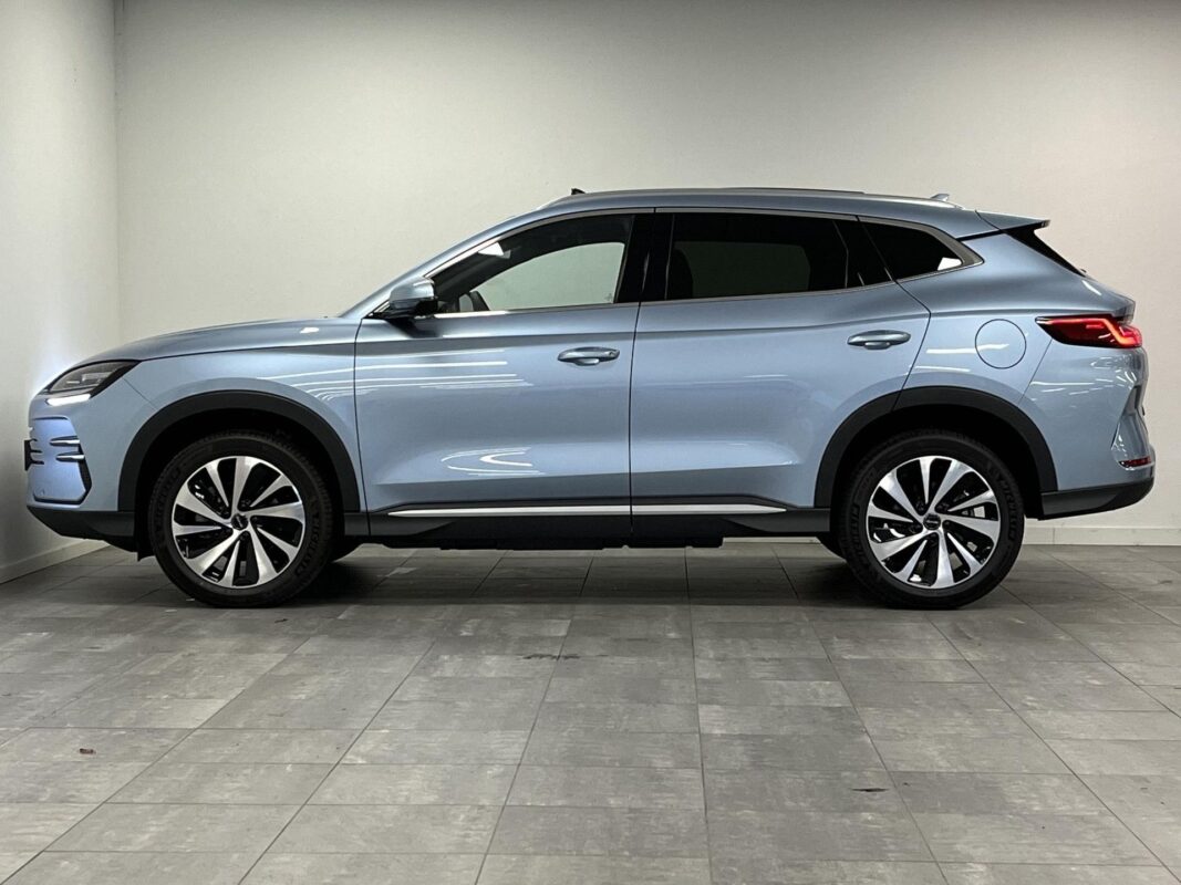 BYD SEALU