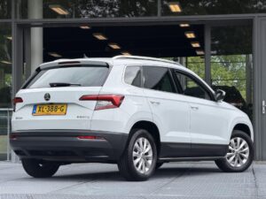 Skoda Karoq XL-388-G financial lease – Leaseprijzen.nl – afbeelding 2