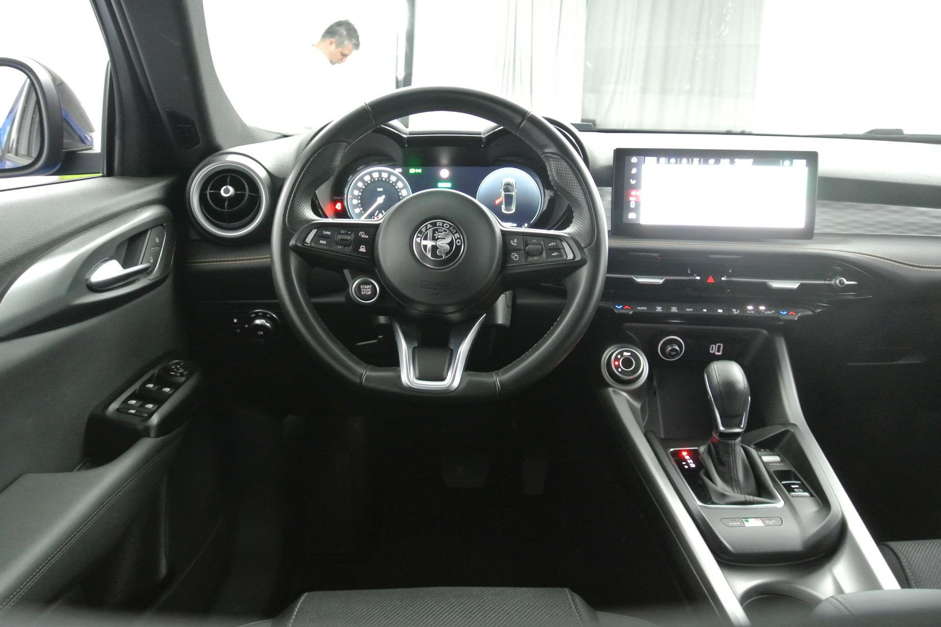 Alfa Romeo Tonale met kenteken HSV-39-T – interieur