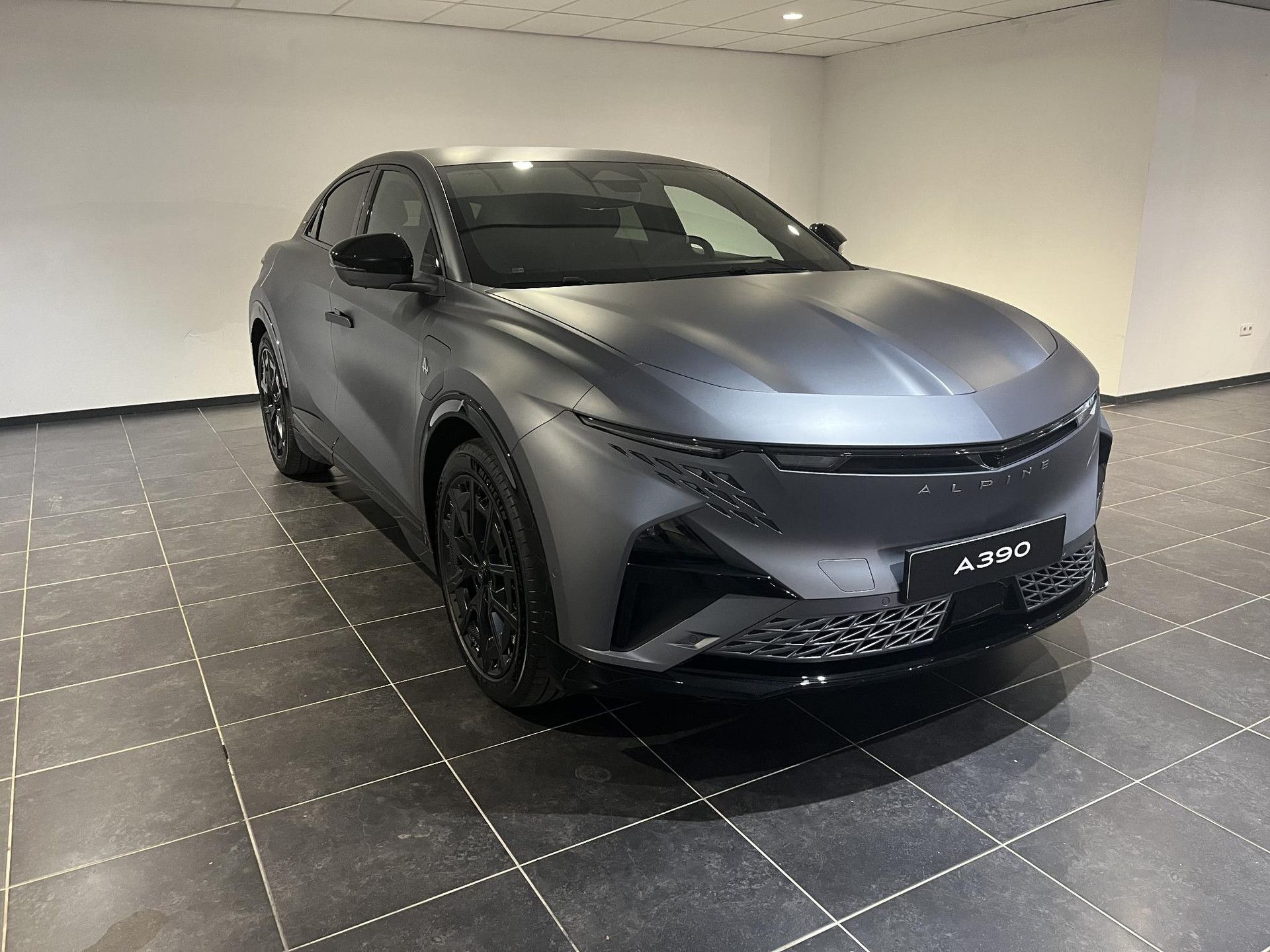 Alpine A390 met kenteken 255951 – detailfoto