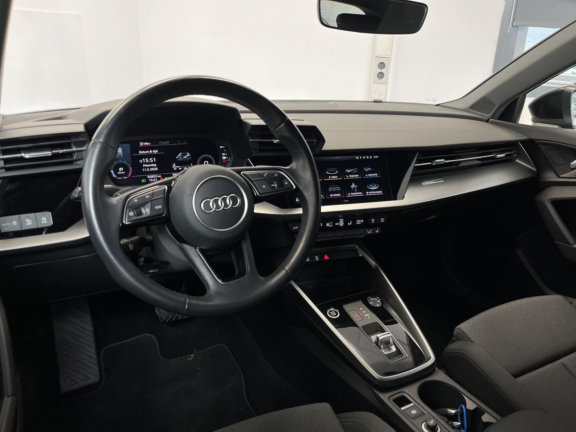 Audi A3 met kenteken N-409-BD – interieur