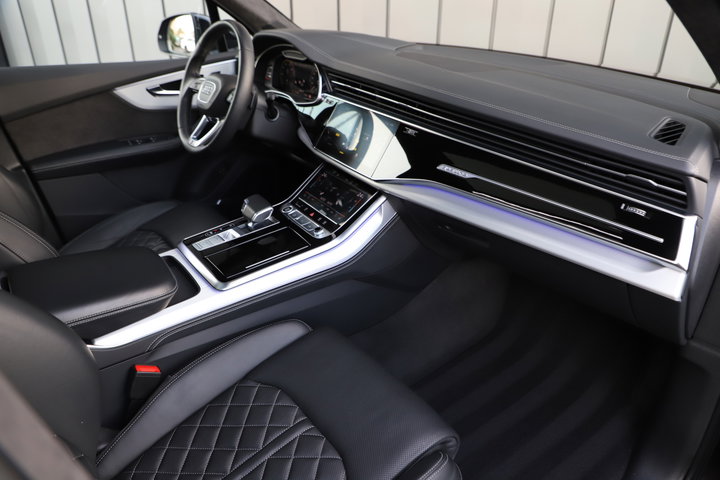 Audi Q7 – achteraanzicht