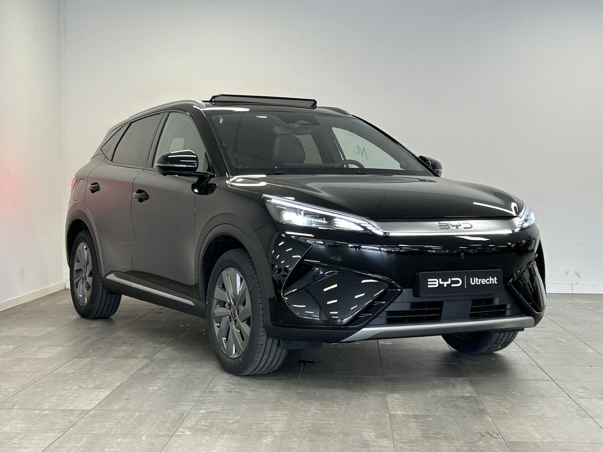 BYD ATTO3 met kenteken KDG-22-D – detailfoto