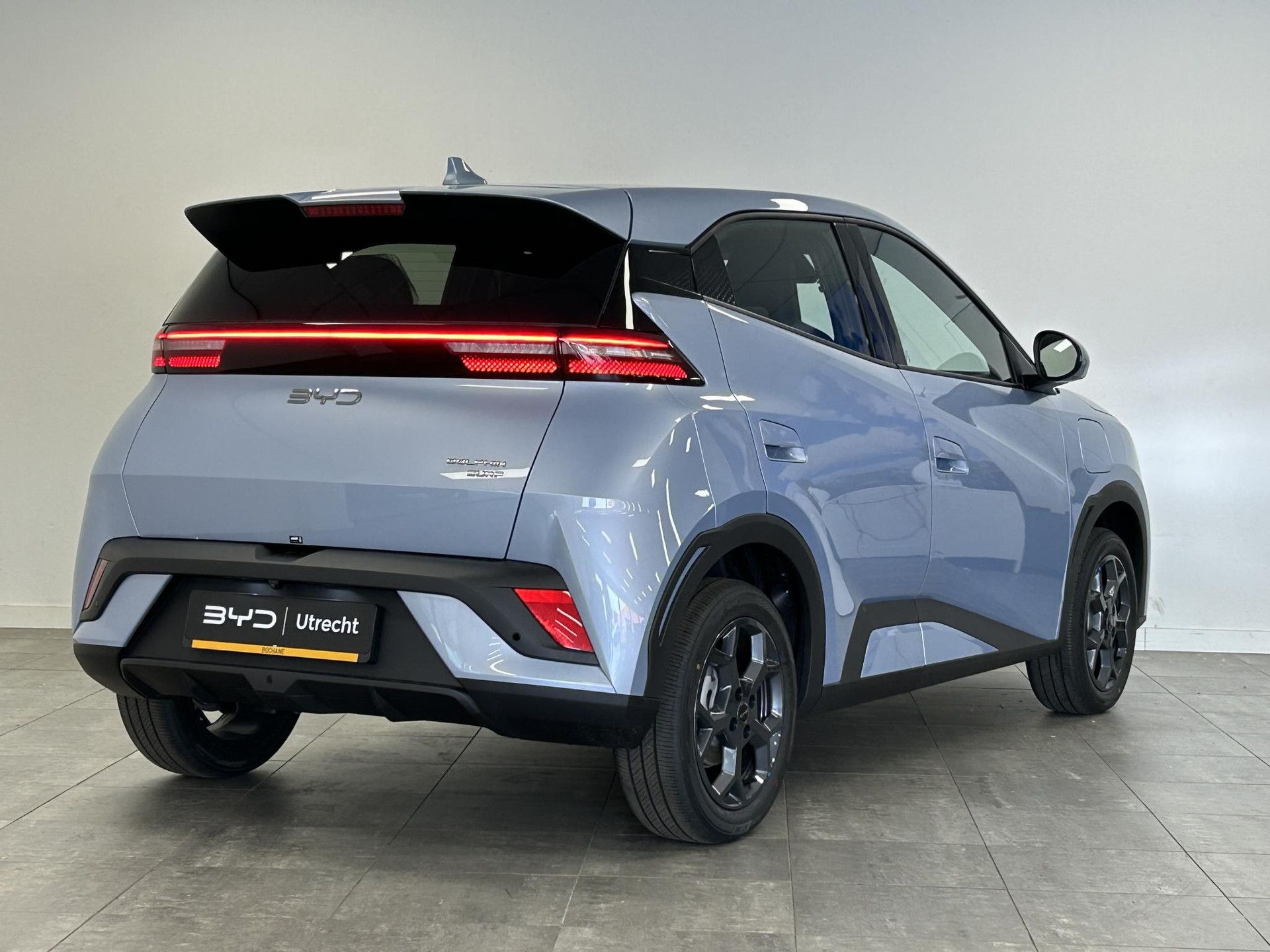 BYD DOLPHINSURF – achteraanzicht