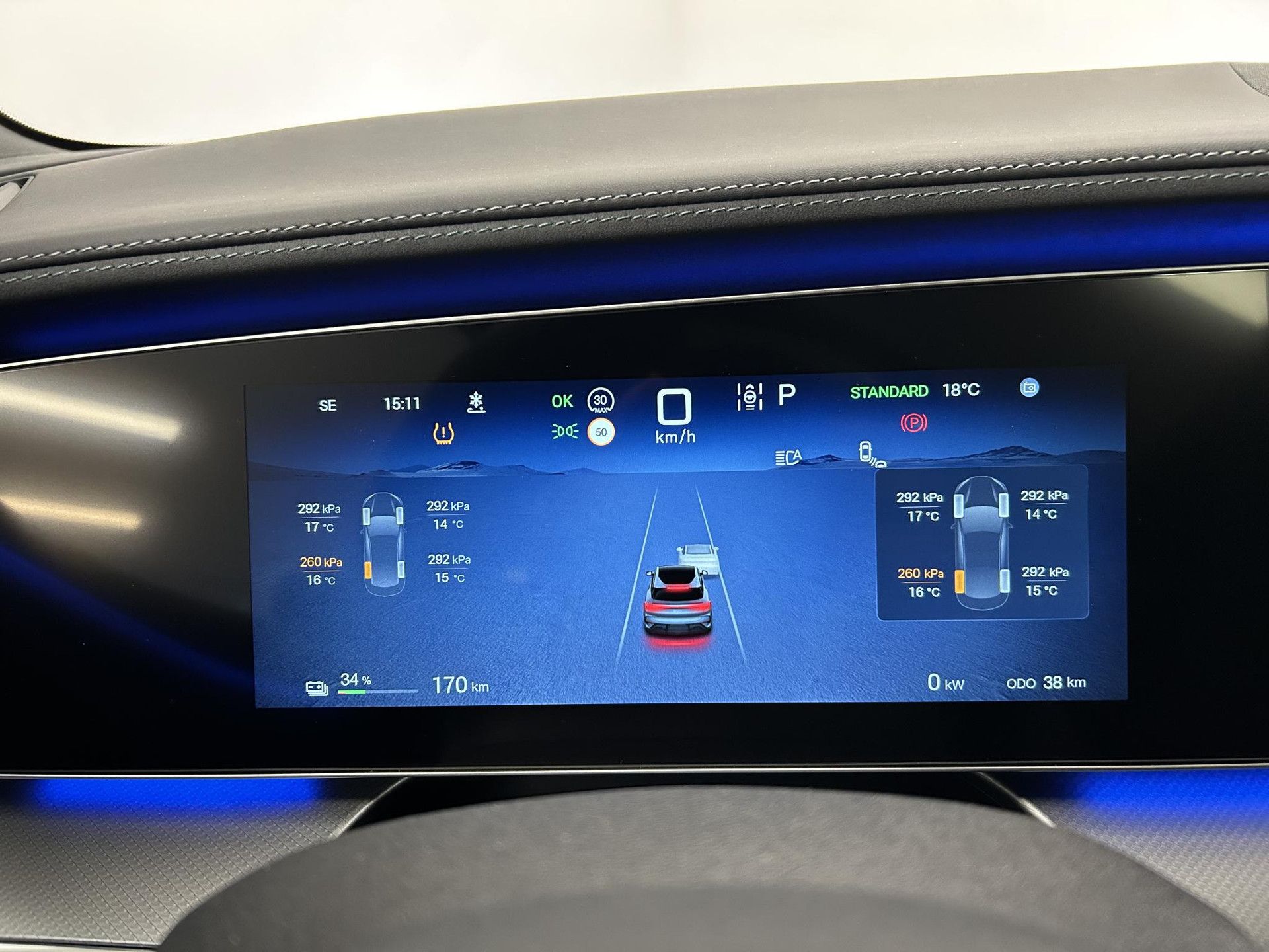 BYD SEALION met kenteken JTV-56-S – dashboard