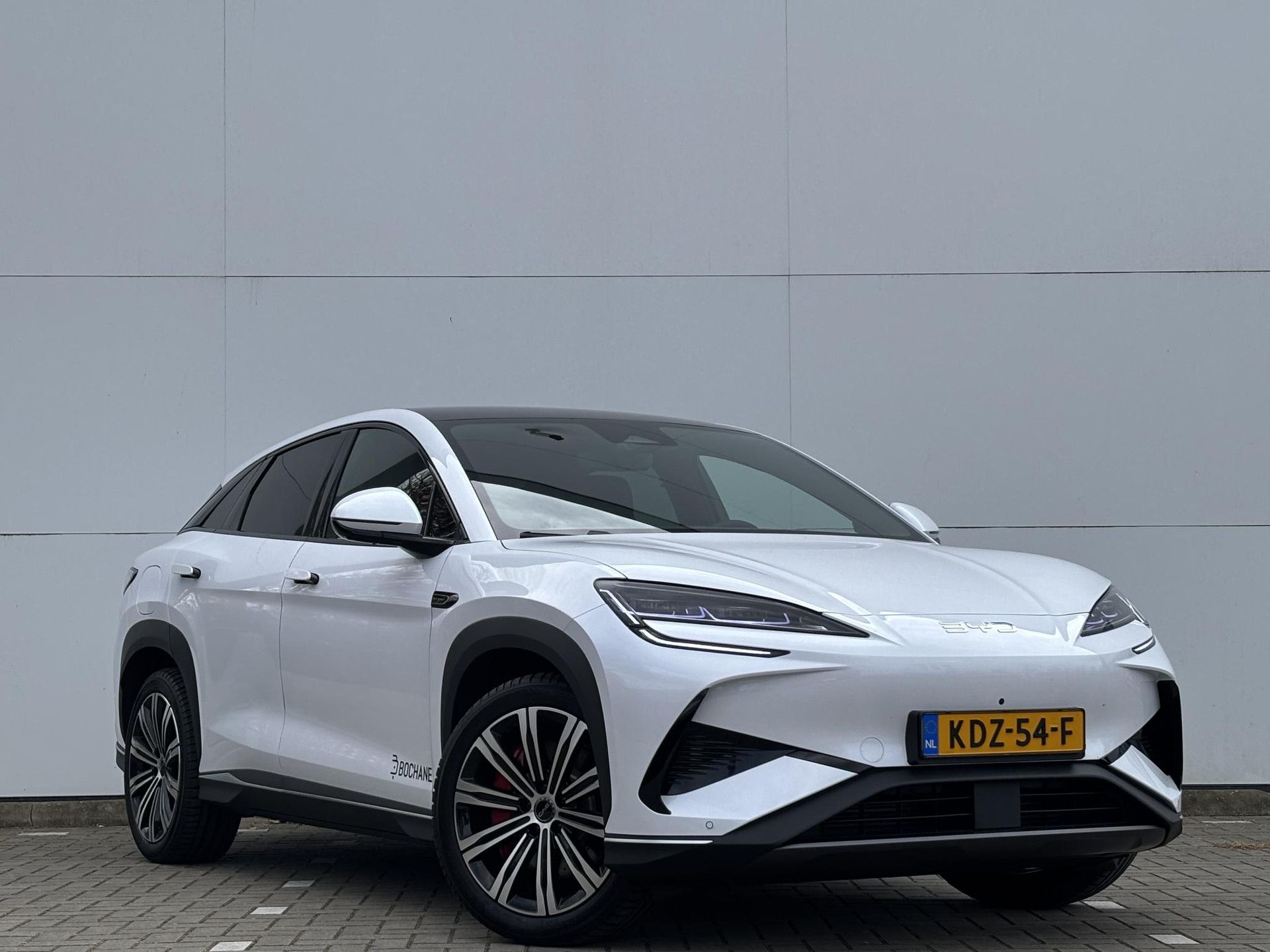 BYD SEALION met kenteken KDZ-54-F – detailfoto