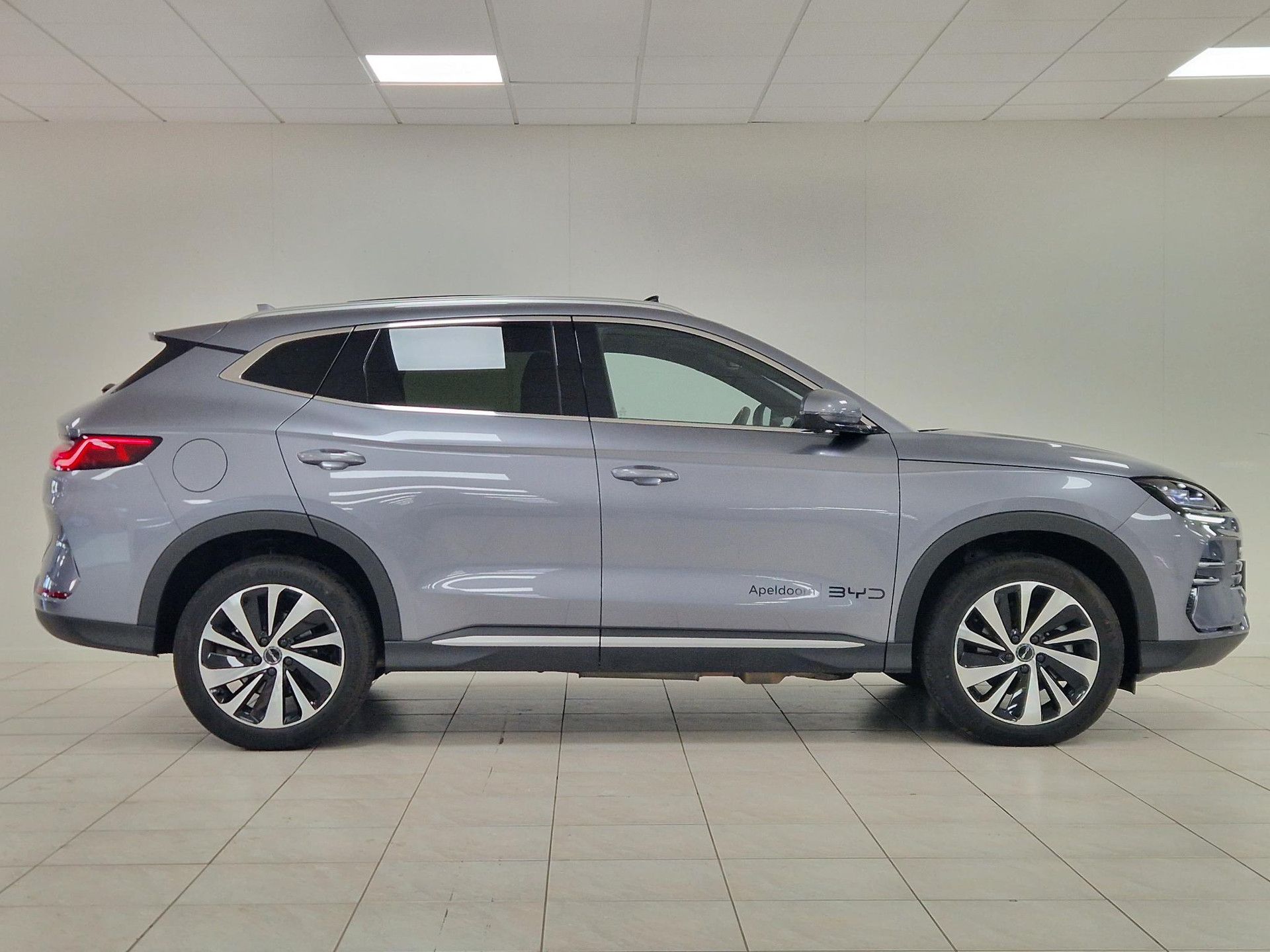 BYD SEALU met kenteken JTX-14-B – detailfoto