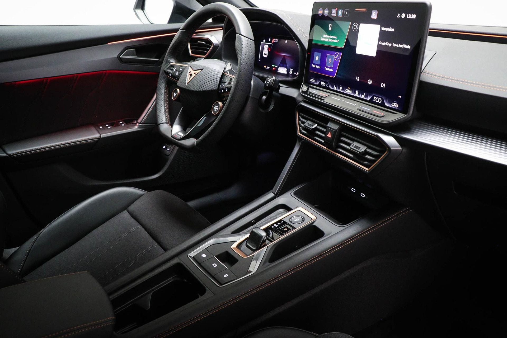 CUPRA Formentor met kenteken KHZ-21-J – interieur