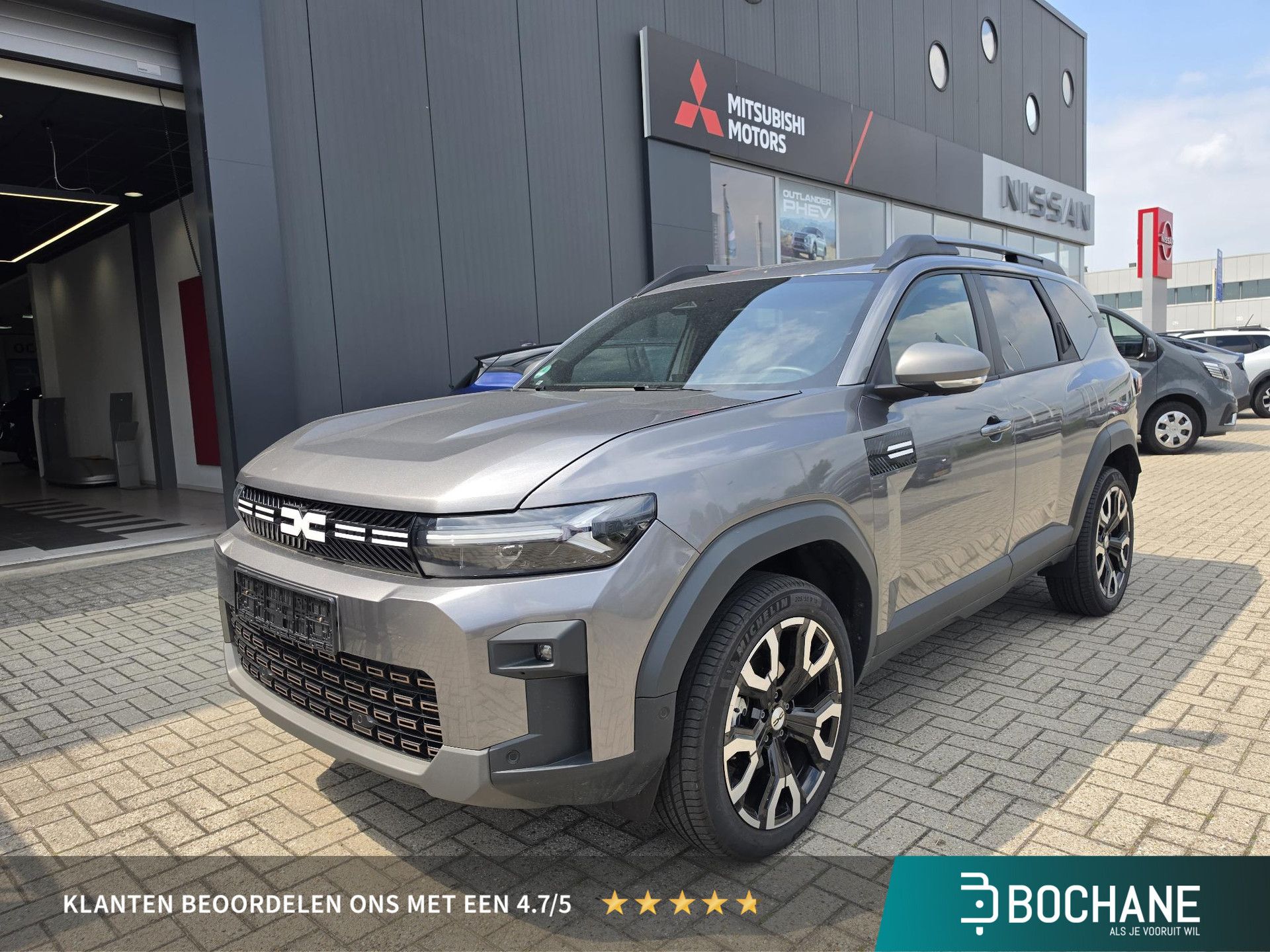 Dacia Bigster met kenteken KRS-64-P – vooraanzicht