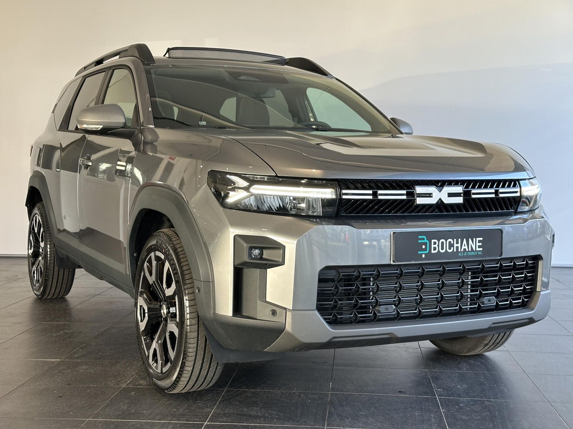 Dacia Bigster met kenteken JVD-81-Z – detailfoto