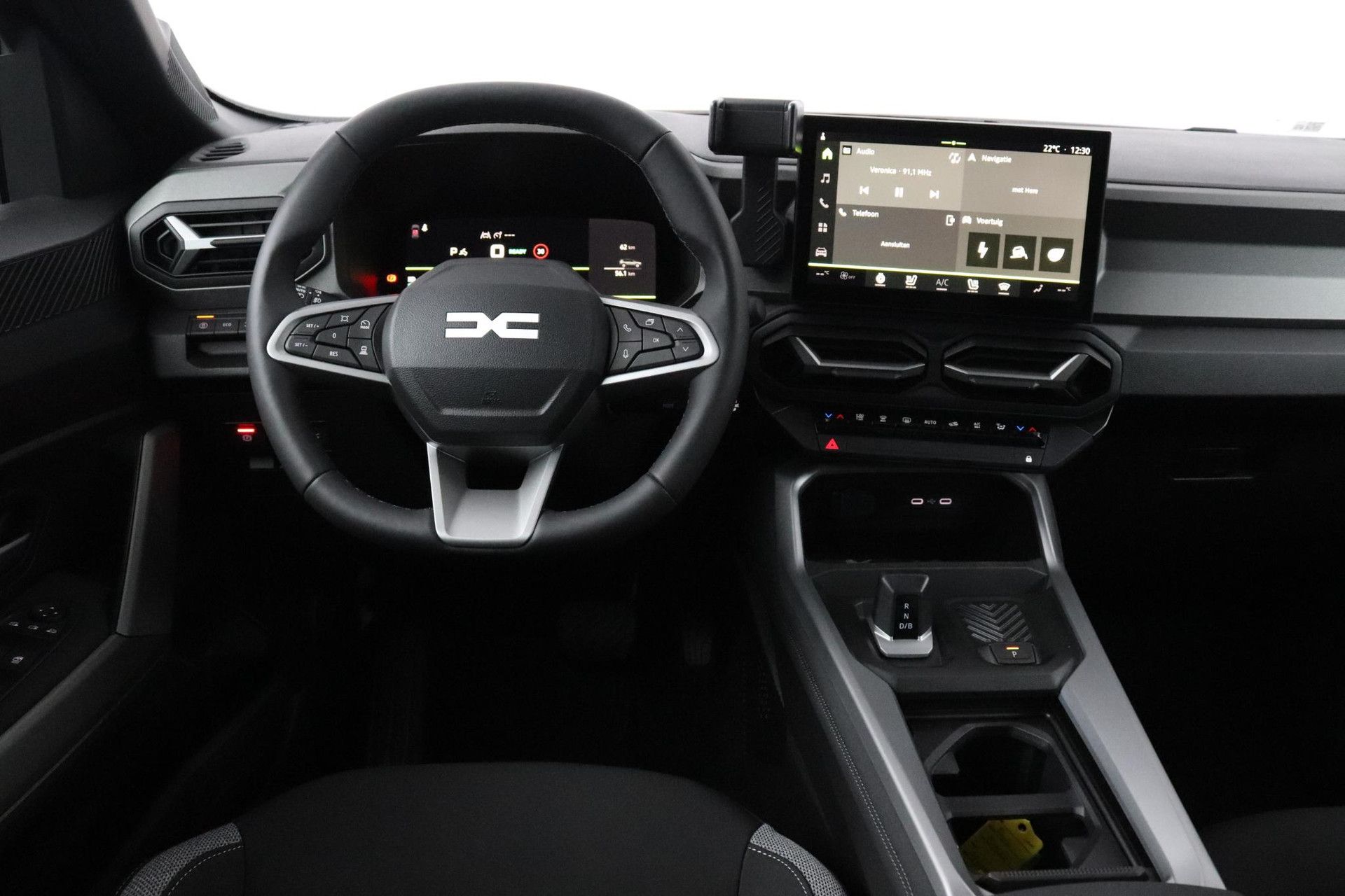 Dacia Bigster met kenteken KJZ-34-G – interieur