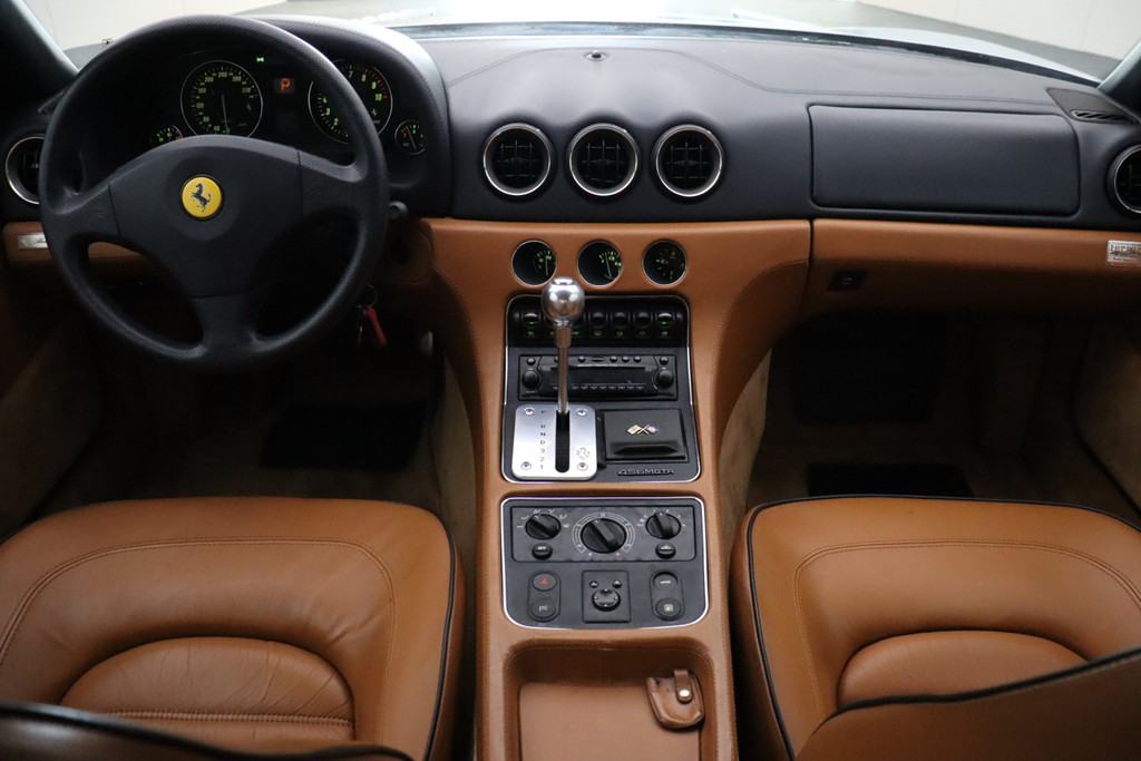 Ferrari 456m – dashboard
