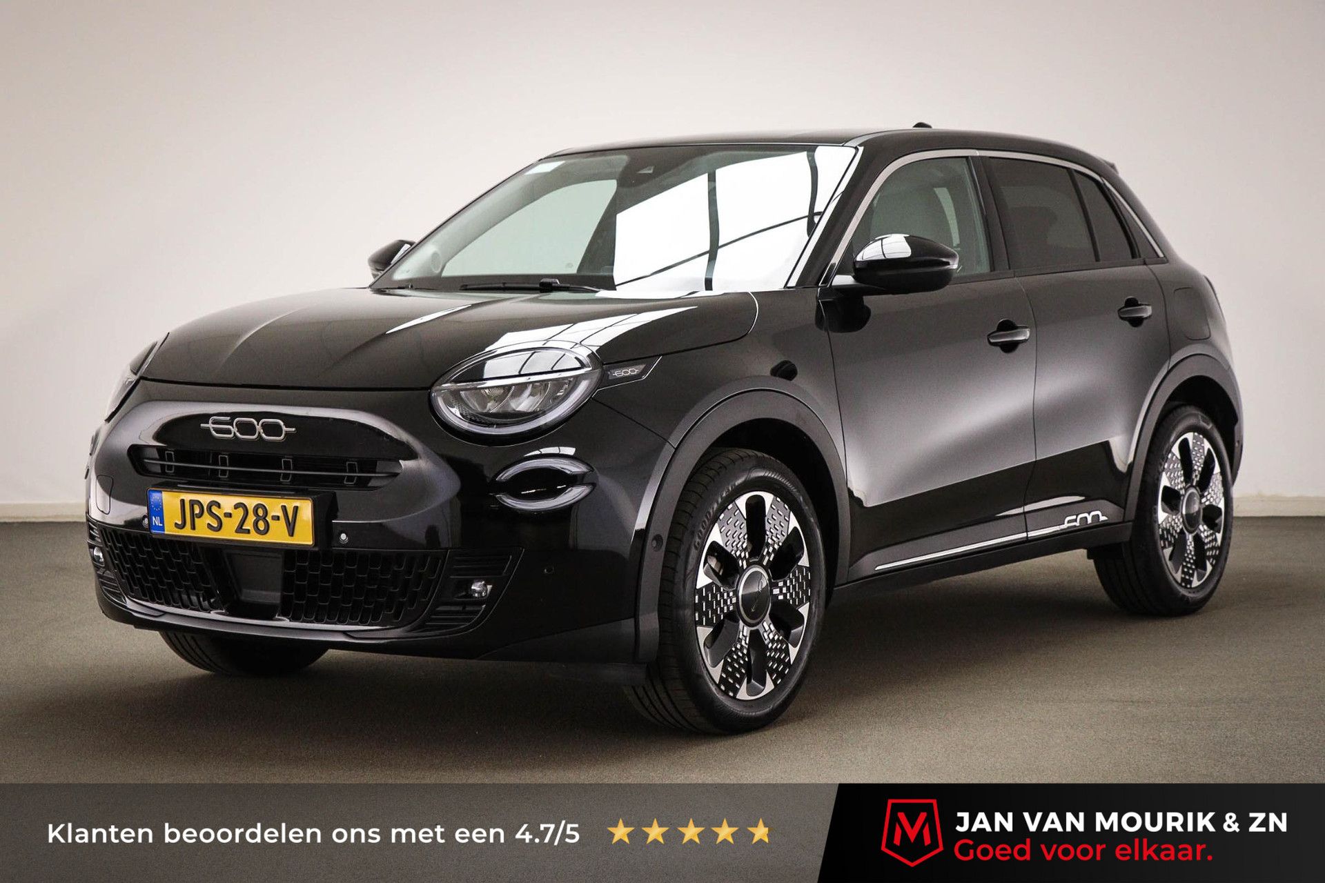 Fiat 600 met kenteken JPS-28-V – vooraanzicht