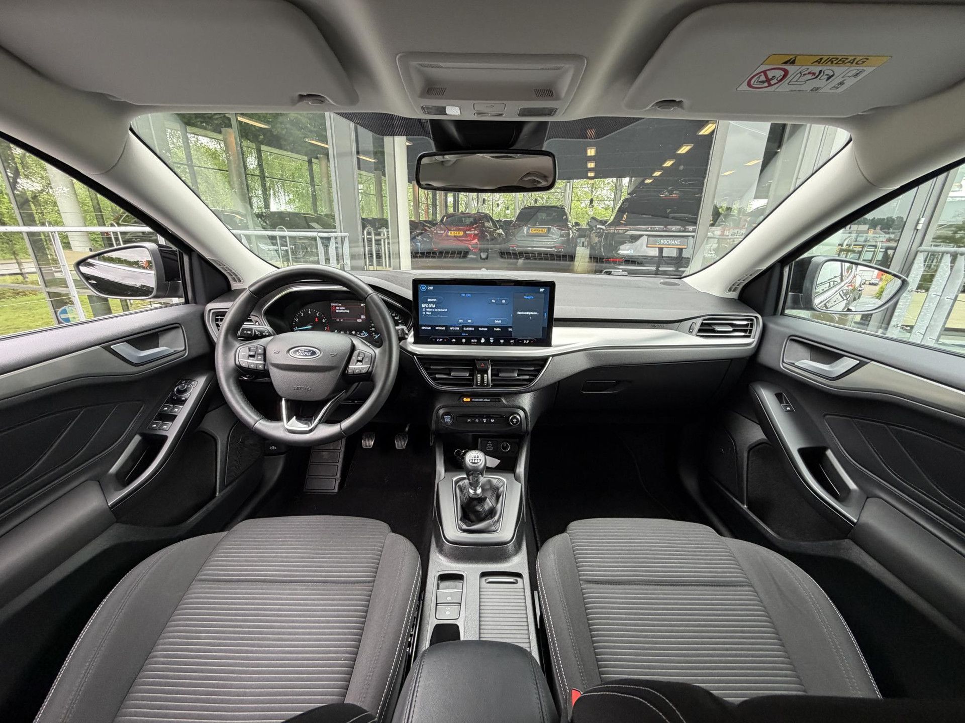 Ford Focus met kenteken GBN-74-L – interieur