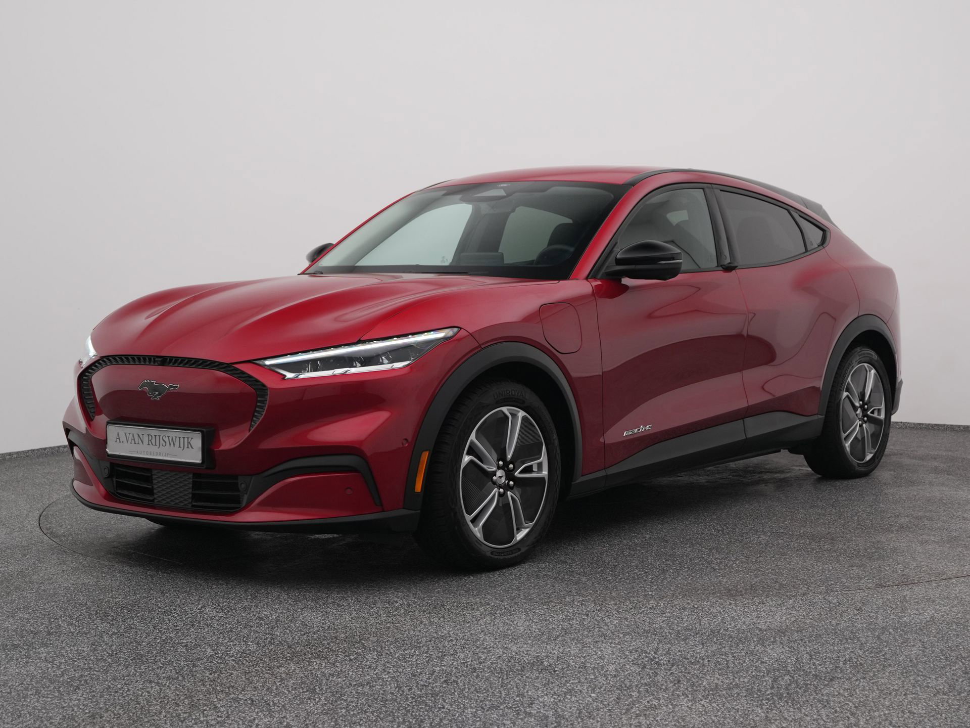 Ford Mustang met kenteken KJP-96-J – vooraanzicht