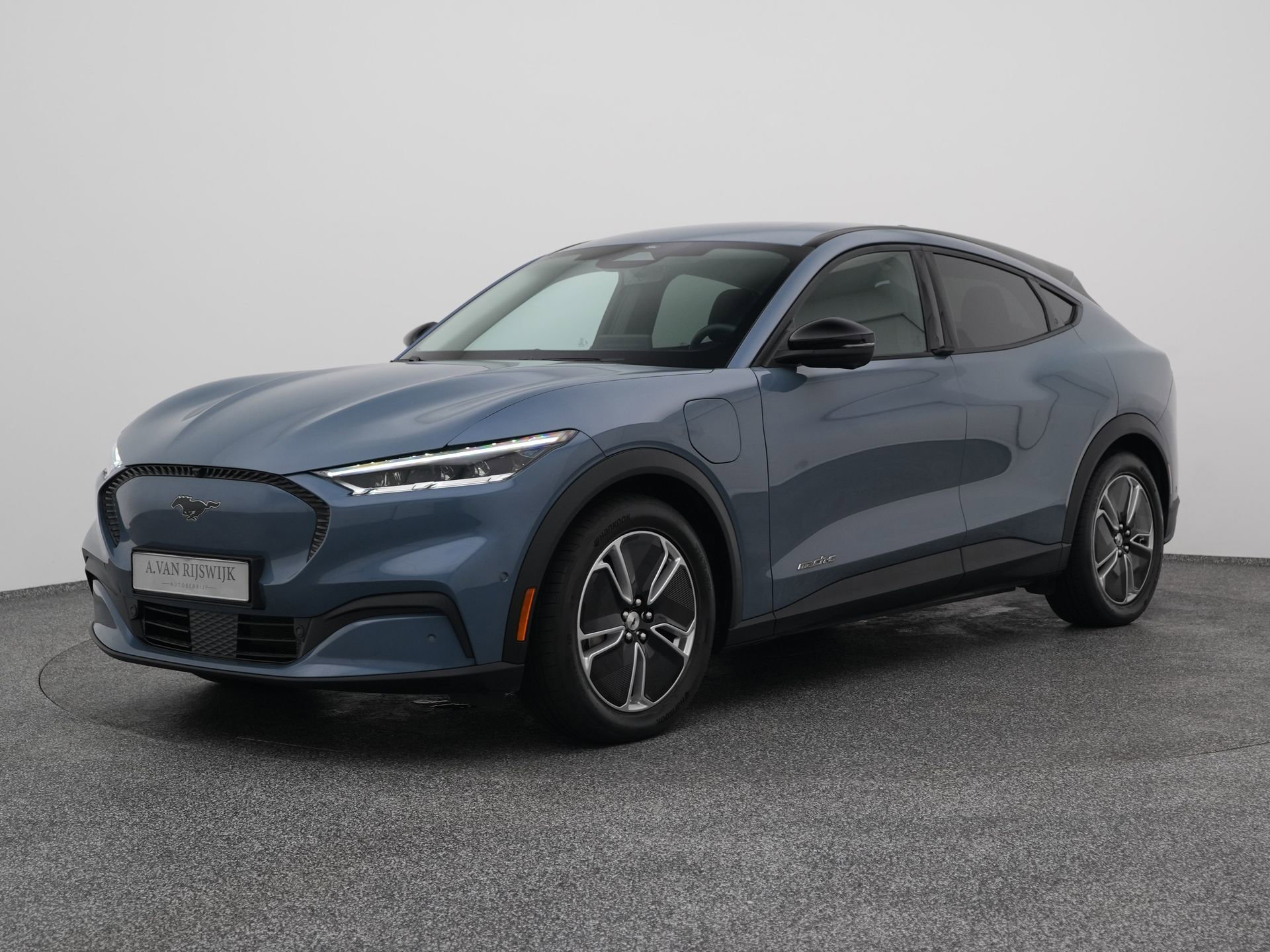 Ford Mustang met kenteken KKT-64-K – vooraanzicht