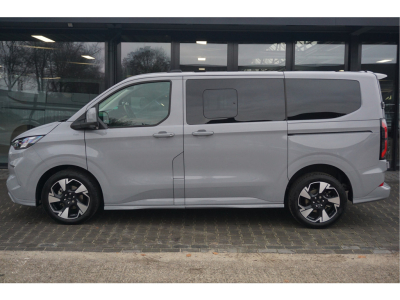 Ford CustomTransit – achteraanzicht