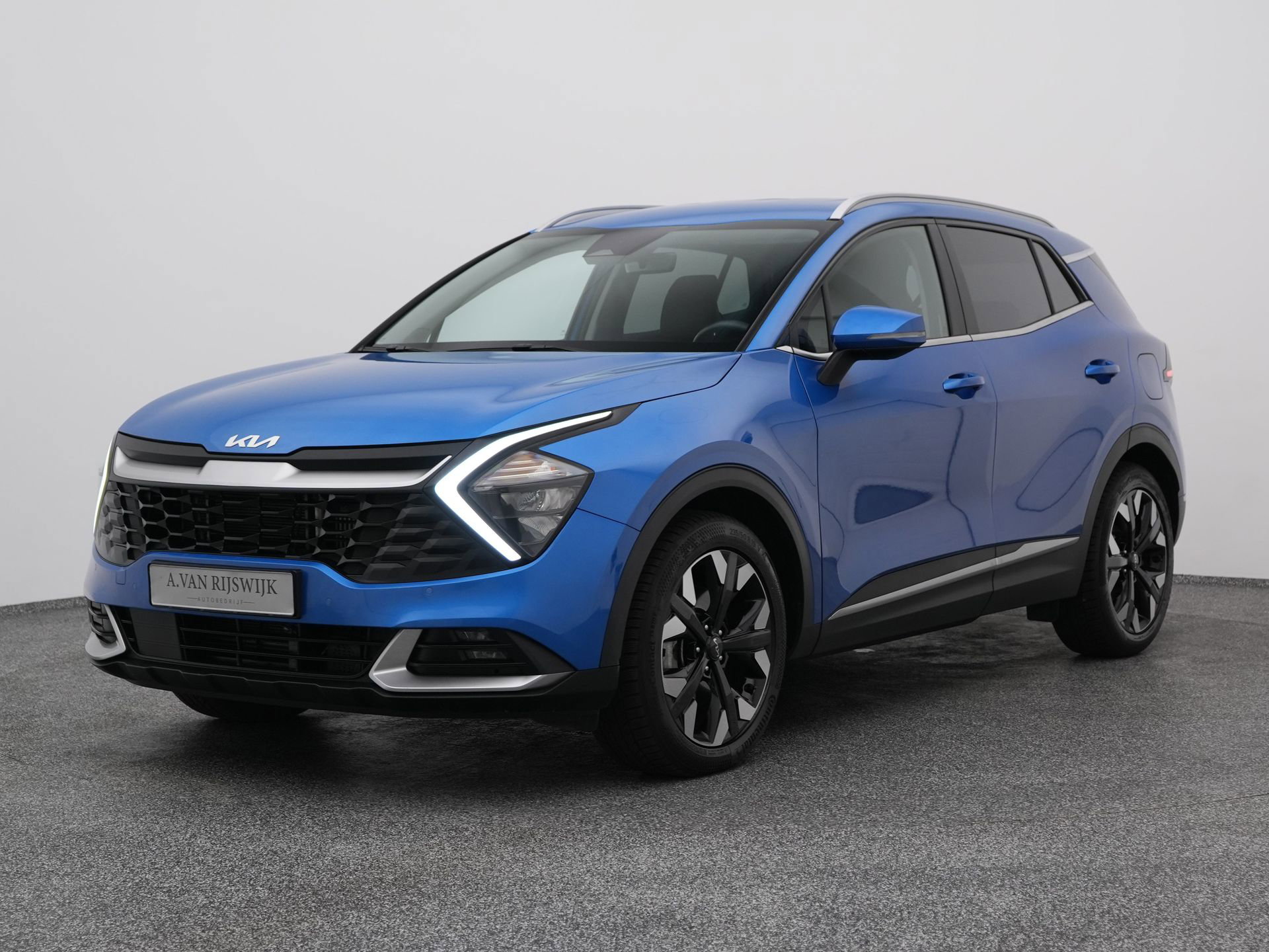 Kia Sportage met kenteken KFZ-81-X – vooraanzicht