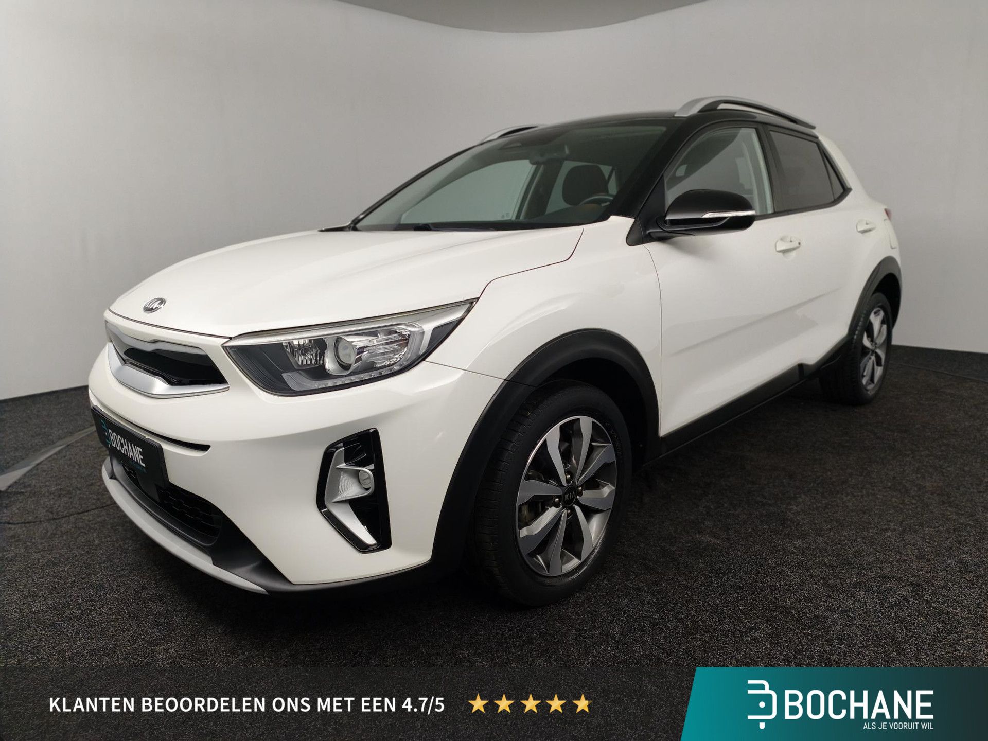 Kia Stonic met kenteken K-437-KS – vooraanzicht