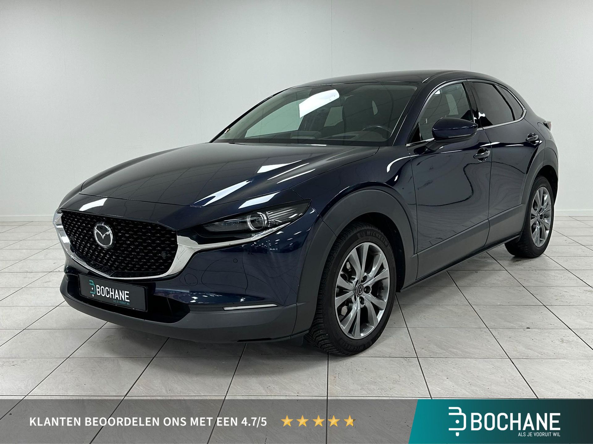 Mazda CX-30 met kenteken H-872-TR – vooraanzicht