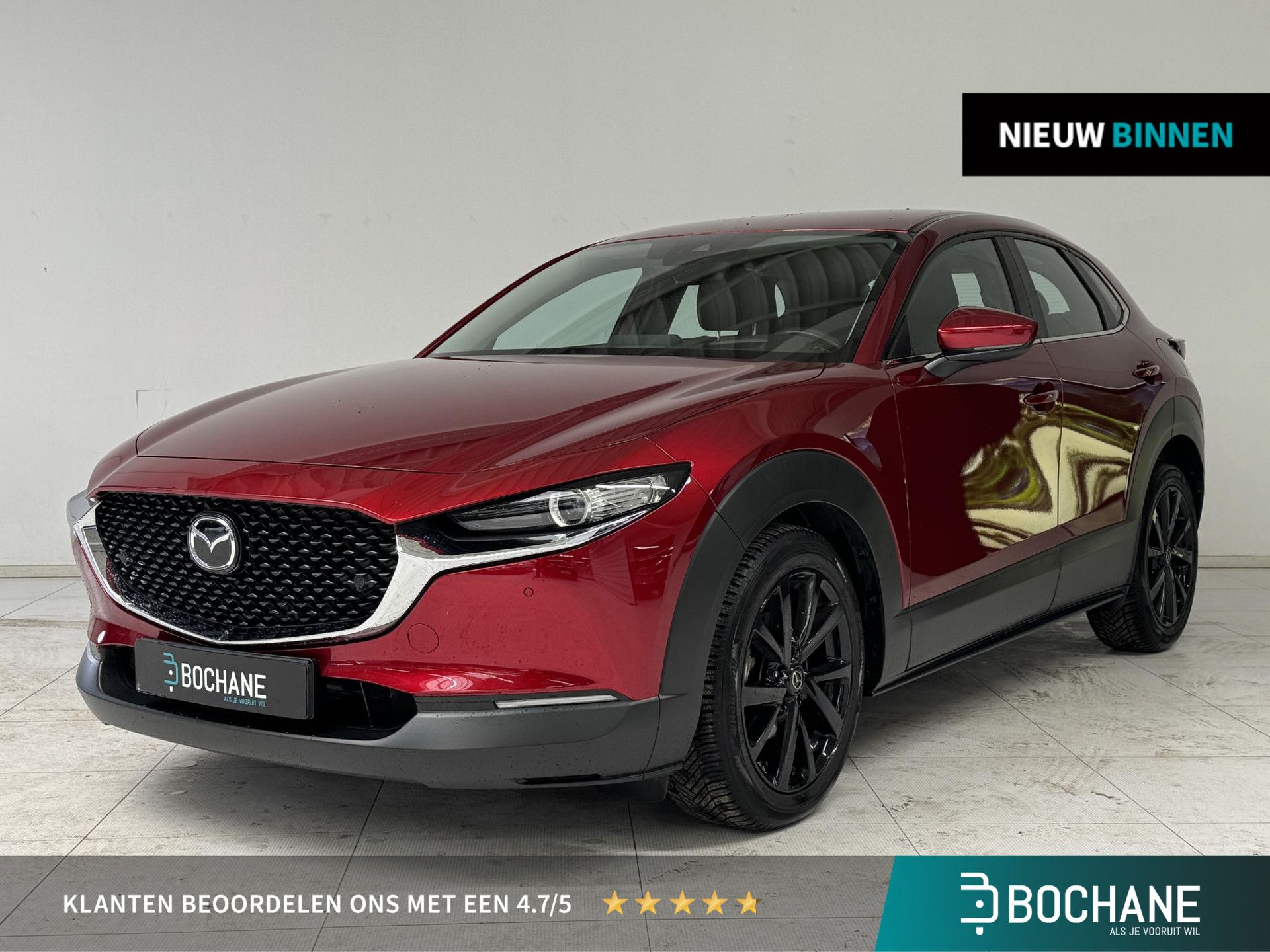 Mazda CX-30 met kenteken ZV-995-T – vooraanzicht