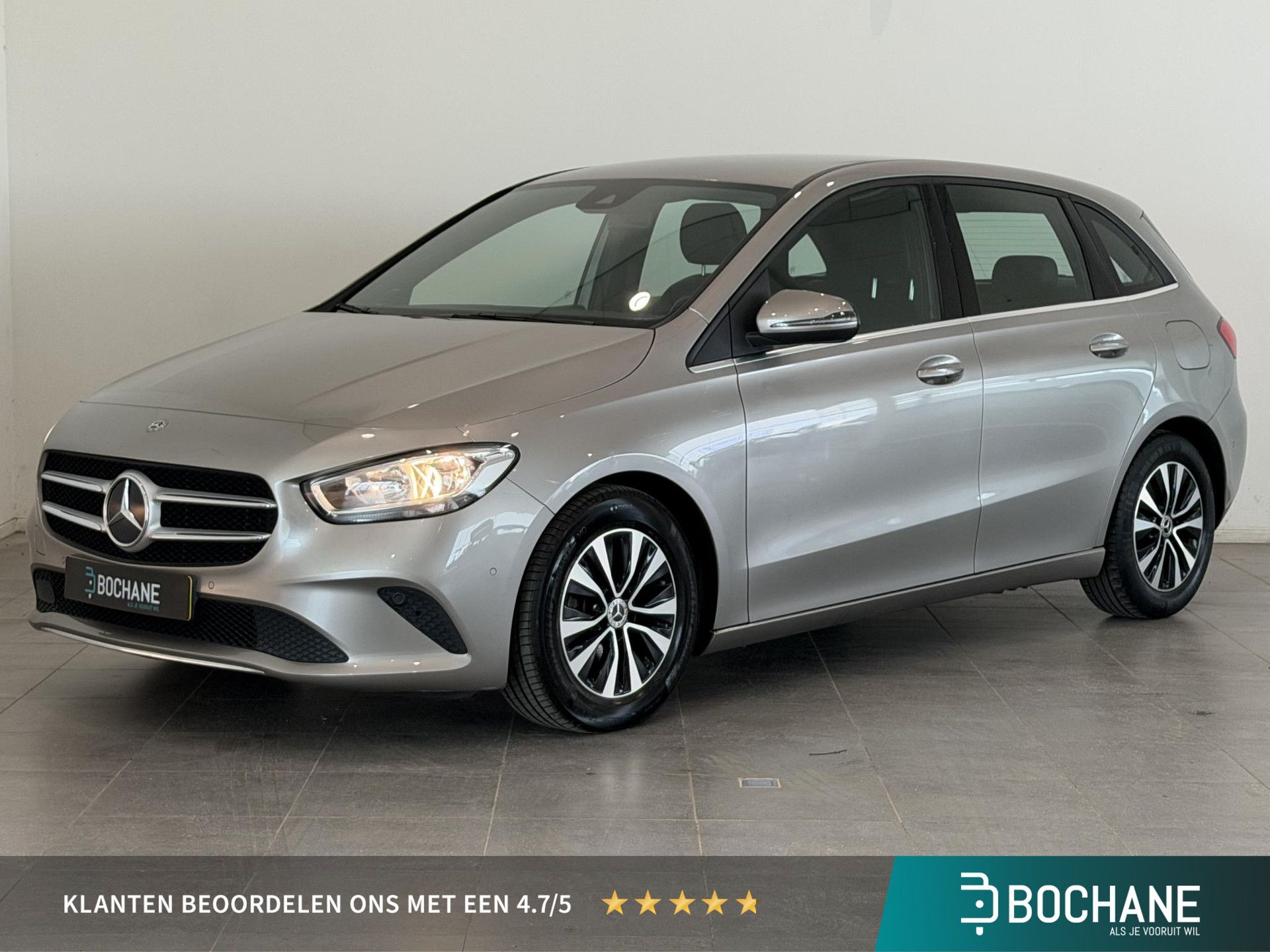 Mercedes-Benz B-Klasse met kenteken J-668-HS – vooraanzicht
