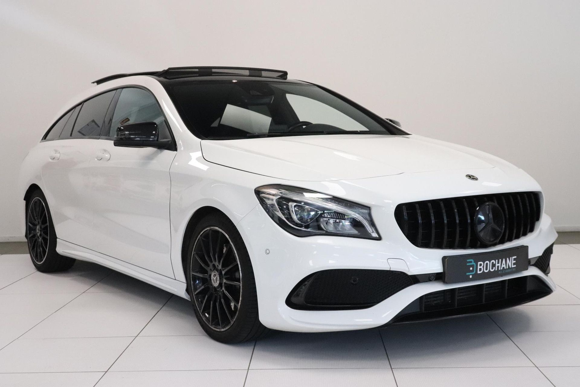 Mercedes-Benz CLA met kenteken K-432-TV – detailfoto
