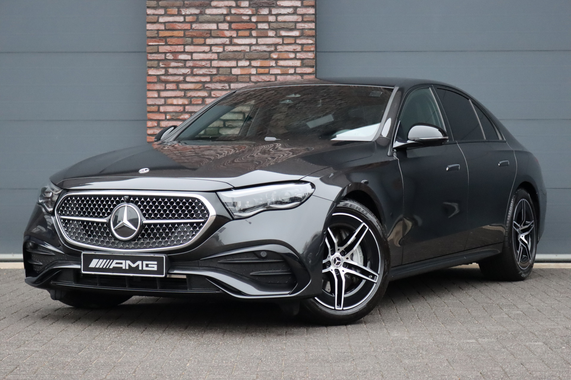 Mercedes-Benz E-Klasse – vooraanzicht